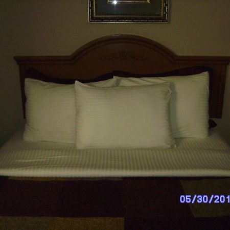 All American Inn & Suites Бренсон Екстер'єр фото